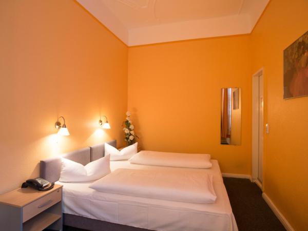Hotel am Hermannplatz : photo 9 de la chambre chambre double
