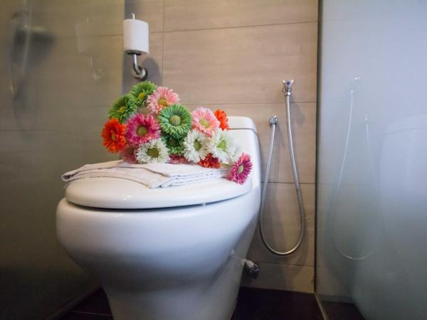 Chariton Hotel Ipoh : photo 3 de la chambre chambre lit king-size standard