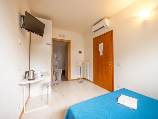 Agriturismo Ca' La Pergola : photo 2 de la chambre petite chambre double