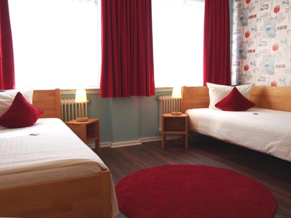 GastHaus Hotel Bremen : photo 2 de la chambre chambre double