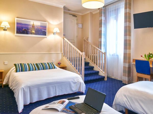 Hôtel du Nord : photo 2 de la chambre chambre familiale (2 adultes et 2 enfants)