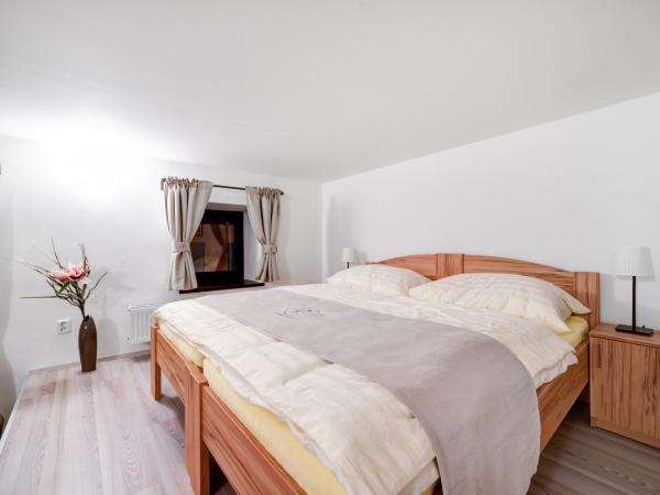 Penzion Královská Cesta : photo 1 de la chambre chambre double ou lits jumeaux standard