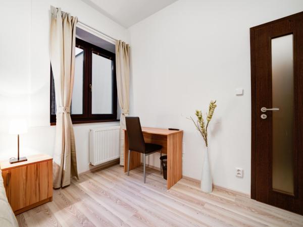 Penzion Královská Cesta : photo 3 de la chambre chambre simple avec salle de bains privative