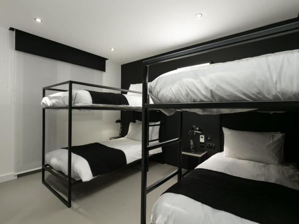 Kip Hotel : photo 2 de la chambre chambre quadruple
