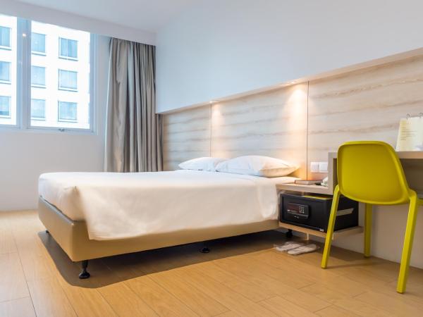 Summer View Hotel : photo 2 de la chambre chambre deluxe double ou lits jumeaux