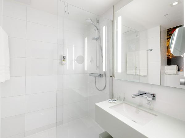 Mercure Hotel Düsseldorf Zentrum : photo 10 de la chambre chambre double standard