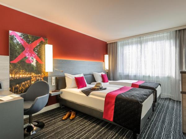 Mercure Hotel Düsseldorf Zentrum : photo 7 de la chambre chambre lits jumeaux standard