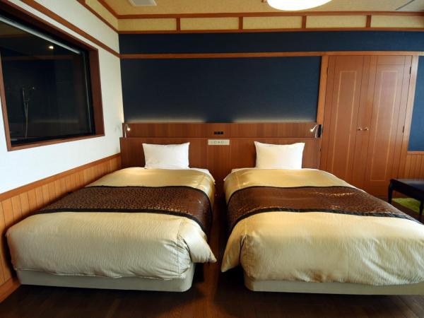 Arima Onsen Taketoritei Maruyama : photo 3 de la chambre chambre de luxe de style japonais avec chambre lits jumeaux et bain thermal intérieur - non-fumeurs - 101