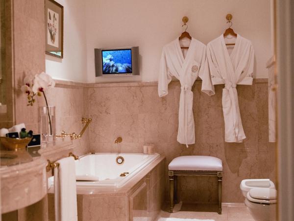 Alvear Palace Hotel - Leading Hotels of the World : photo 9 de la chambre suite junior