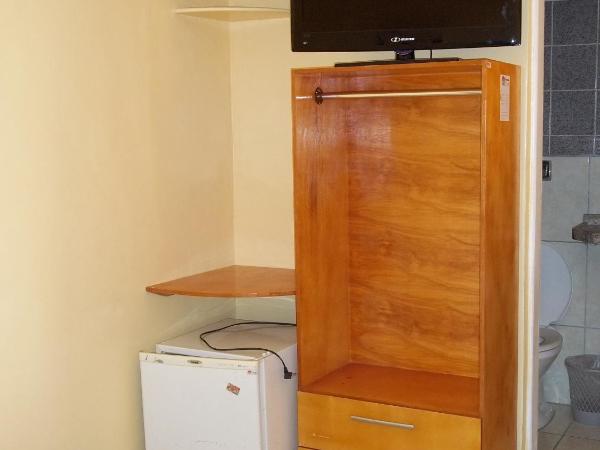 Pousada do Turista : photo 2 de la chambre chambre triple