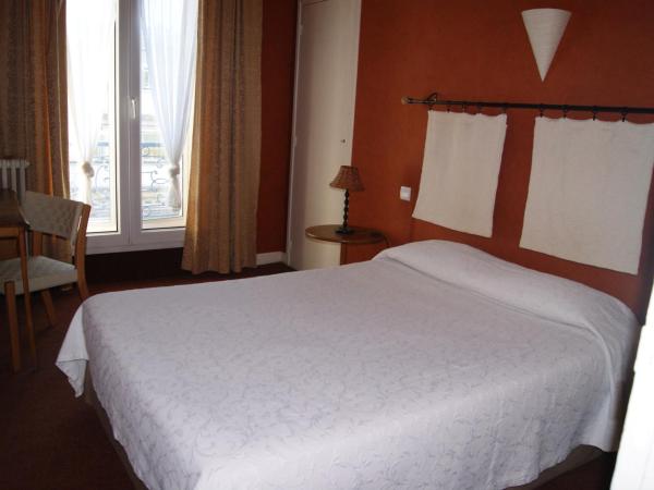 Hôtel Central : photo 5 de la chambre chambre double