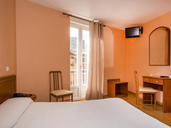 Hotel le Dauphin : photo 7 de la chambre chambre double