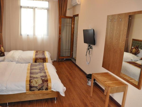 Holly's Hostel : photo 10 de la chambre chambre lits jumeaux standard