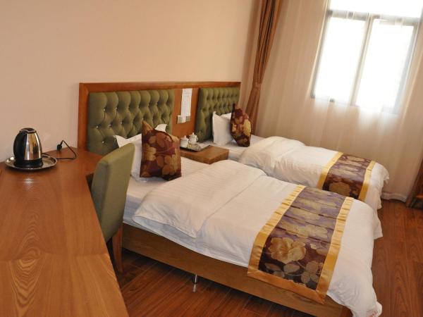 Holly's Hostel : photo 9 de la chambre chambre lits jumeaux standard