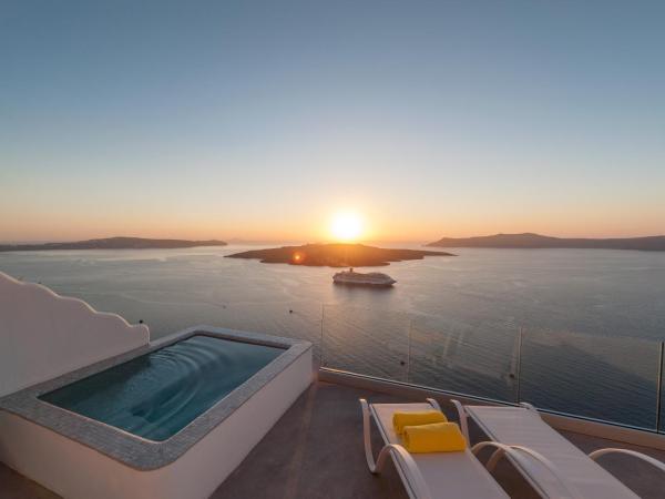 Keti Hotel : photo 2 de la chambre suite lit king-size - vue sur mer