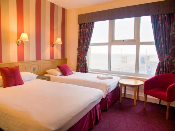 Claremont Hotel - All Inclusive! : photo 2 de la chambre chambre double avec vue latérale