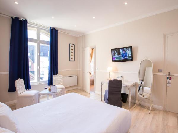 Chenal Hotel : photo 2 de la chambre chambre familiale (2 adultes + 2 enfants)