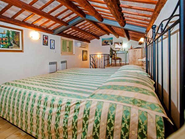 Residence LA CARERA Centro Storico : photo 8 de la chambre appartement en duplex