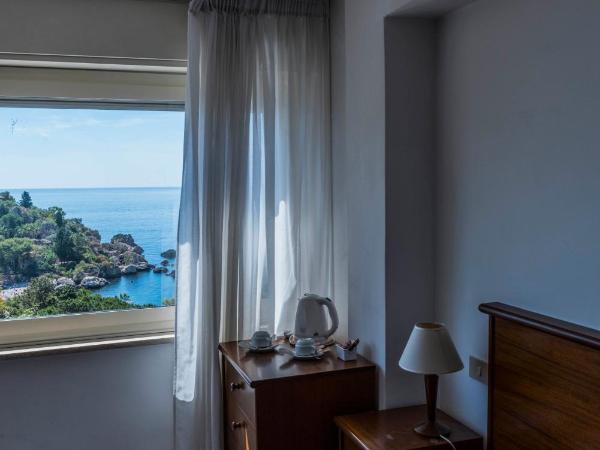 Hotel Isola Bella : photo 4 de la chambre chambre double Économique - rez-de-chaussée