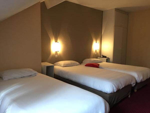 Hôtel Villa Du Parc : photo 4 de la chambre chambre triple