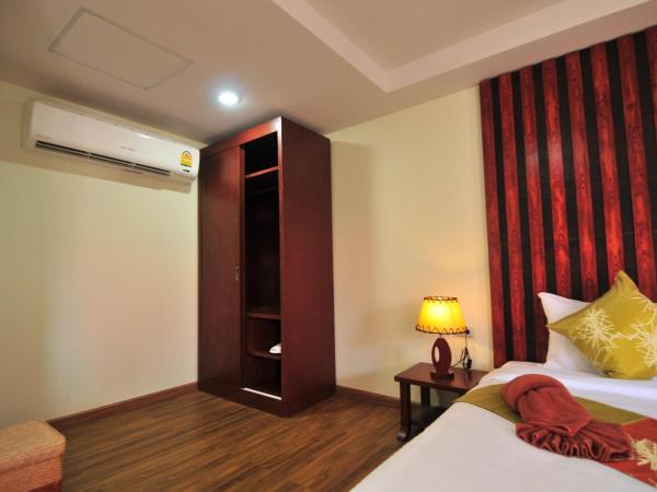 Phi Phi Little Star Resort : photo 7 de la chambre bungalow deluxe - vue sur jardin