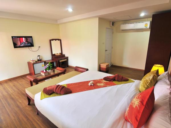 Phi Phi Little Star Resort : photo 2 de la chambre bungalow deluxe - vue sur jardin