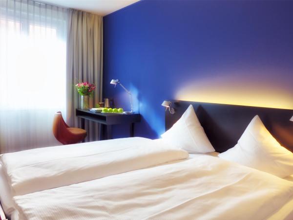 Hotel Montana Zürich : photo 1 de la chambre chambre double confort
