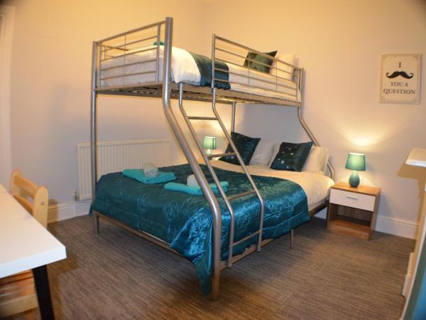 Birchfields Guest House : photo 6 de la chambre chambre triple