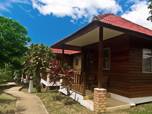 Krathom Khaolak Resort : photo 5 de la chambre bungalow