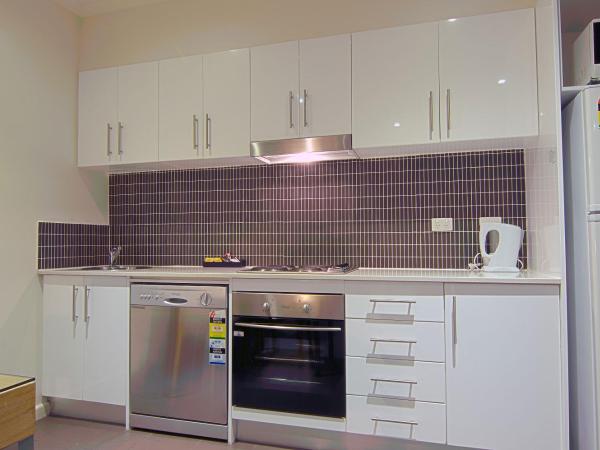 Brighton Serviced Apartments : photo 6 de la chambre studio avec vue sur la cour