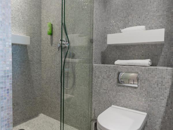 Sound Garden Hotel Airport : photo 7 de la chambre chambre standard
