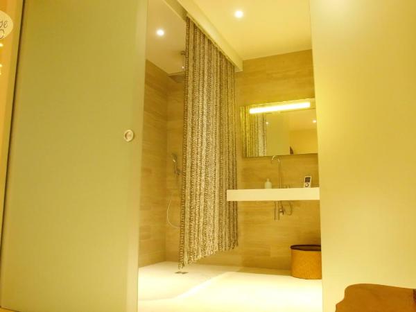 Eden Lodge Paris : photo 9 de la chambre suite - accès pour personnes à mobilité réduite