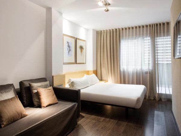 Barcelona Apartment Aramunt : photo 1 de la chambre appartement familial