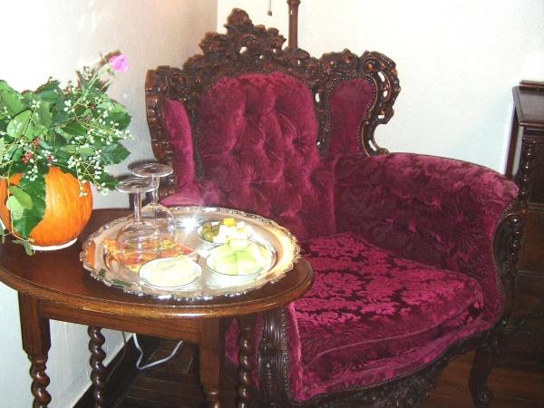 Alla's Historical Bed and Breakfast, Spa and Cabana : photo 2 de la chambre chambre double