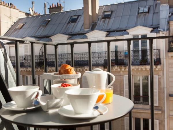 Hotel La Lanterne & Spa : photo 5 de la chambre chambre privilège avec terrasse et accès au spa – dernier Étage