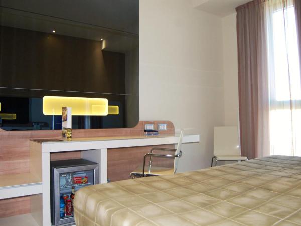 Idea Hotel Plus Savona : photo 3 de la chambre chambre double