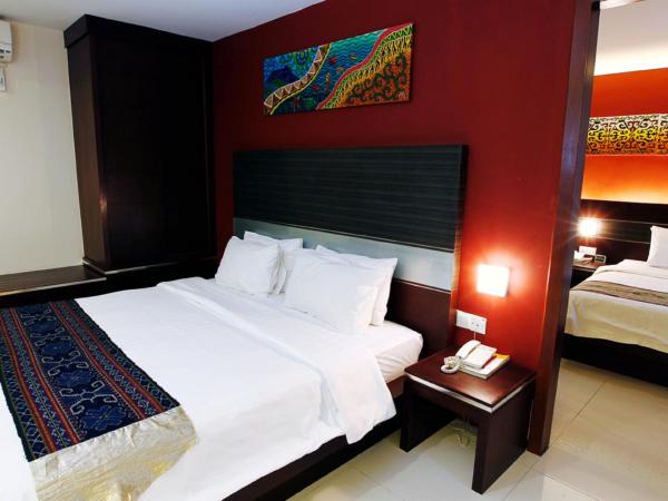 Kinabalu Daya Hotel : photo 8 de la chambre chambre familiale - vue sur ville