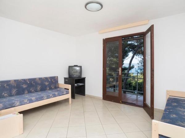 Apartments Kanegra Plava Laguna : photo 6 de la chambre appartement classique (4 + 2)