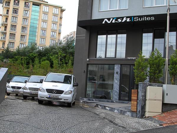 Nish Suites Atasehir : photo 2 de la chambre suite double lit king-size 5+2