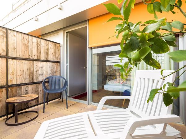 Generator Barcelona : photo 3 de la chambre chambre lit king-size deluxe avec terrasse