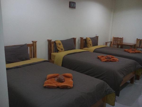 P and P Place : photo 1 de la chambre chambre triple standard