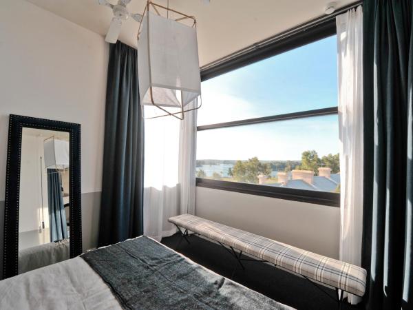 Hotel Palisade : photo 2 de la chambre  suite 1 chambre lit king-size noel banfield