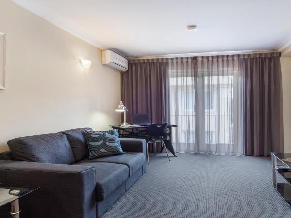 The Peninsula Riverside Serviced Apartments : photo 6 de la chambre standard one-bedroom twin bed suite