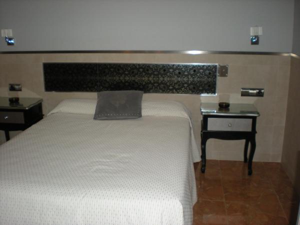 Hostal la Hispanidad : photo 2 de la chambre chambre simple