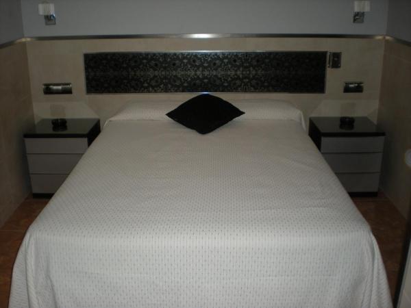 Hostal la Hispanidad : photo 2 de la chambre chambre double ou lits jumeaux