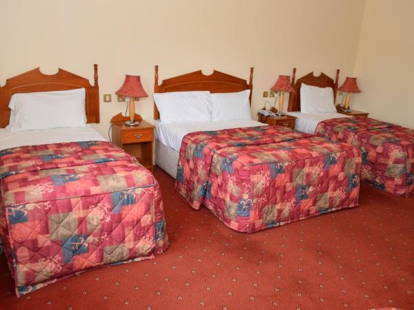 Rhu Glenn Hotel : photo 2 de la chambre chambre familiale (2 adultes + 4 enfants)