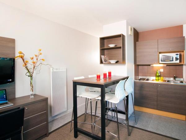 Séjours & Affaires Lille Europe : photo 2 de la chambre appartement 2 pièces - 3 ou 4 personnes