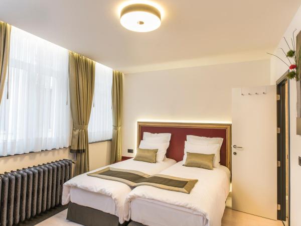 Hotel Agora Brussels Grand Place : photo 1 de la chambre chambre lits jumeaux