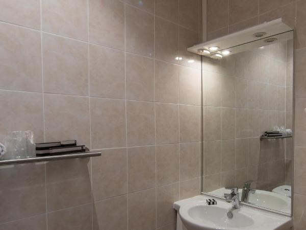 La Carpe d'Or : photo 2 de la chambre chambre double avec salle de bains privative