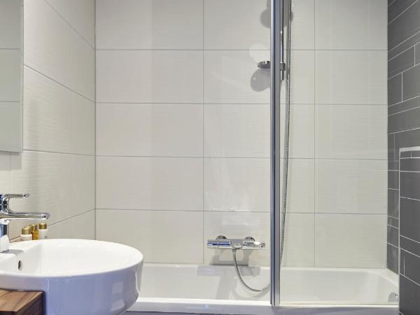 The Muse Amsterdam - Boutique Hotel : photo 4 de la chambre chambre double standard avec balcon 